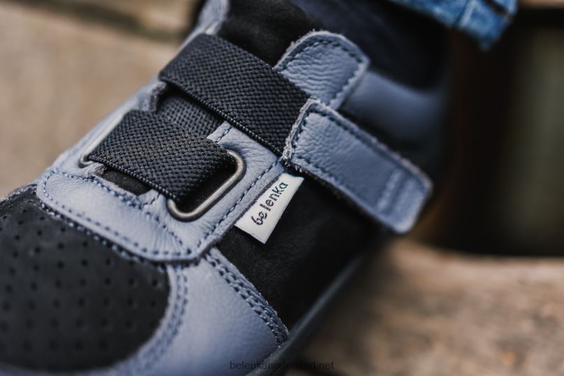 Be Lenka kindersneakers op blote voeten - vloeiend 08T6T200 houtskool & zwart