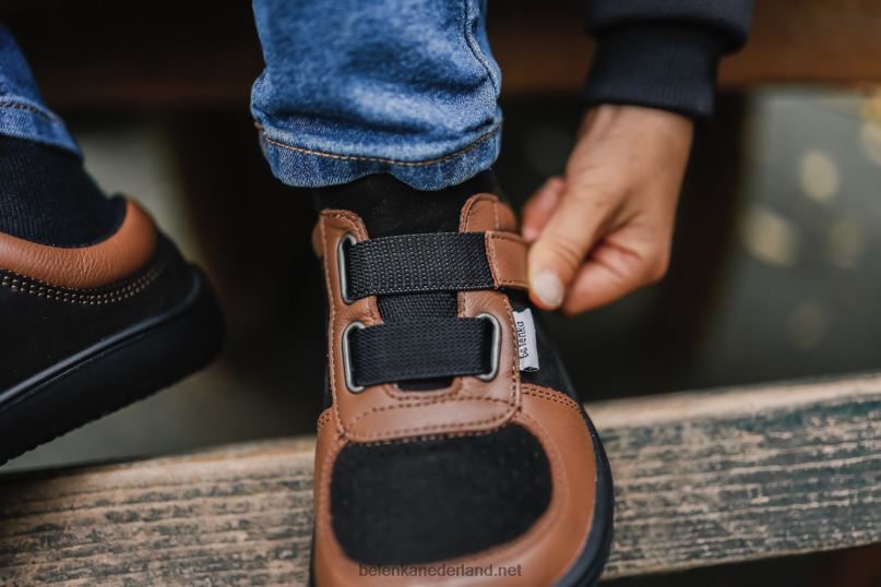 Be Lenka kindersneakers op blote voeten - vloeiend 08T6T201 bruin zwart