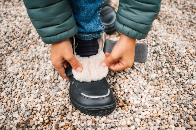 Be Lenka kids winter panda op blote voeten 2.0 08T6T190 helemaal zwart